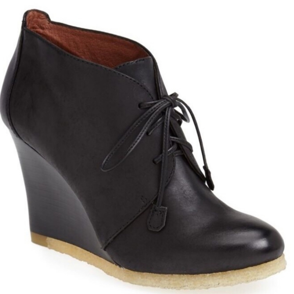 Louise et Cie Wedge Boot Heel Bootie 6.5 36.5